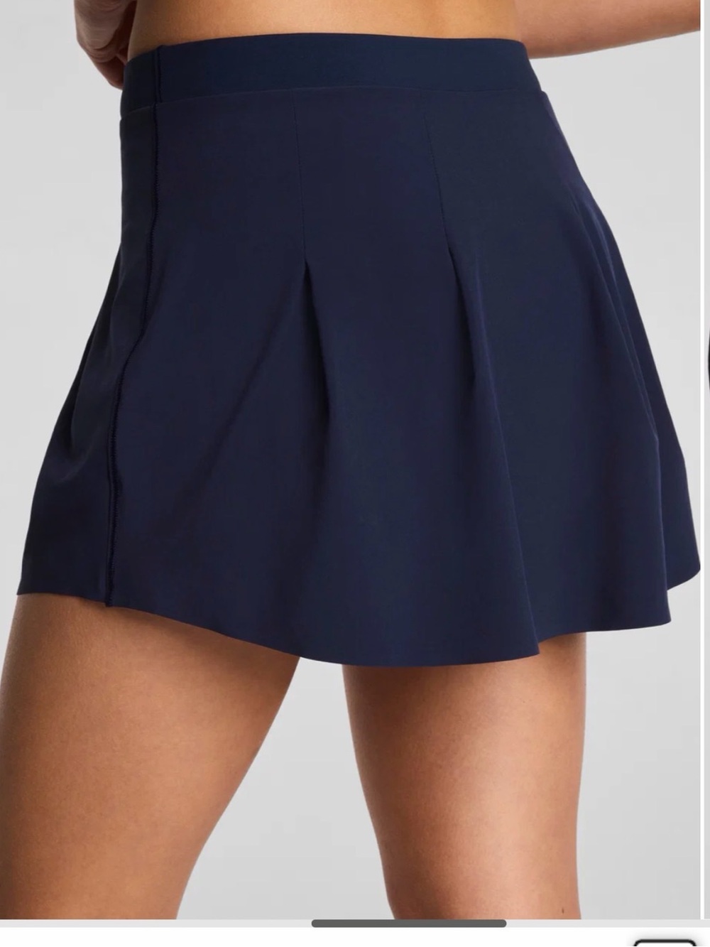 Spanx Boost Up Athletic Skort in navy, size small - Picture 2 of 6
